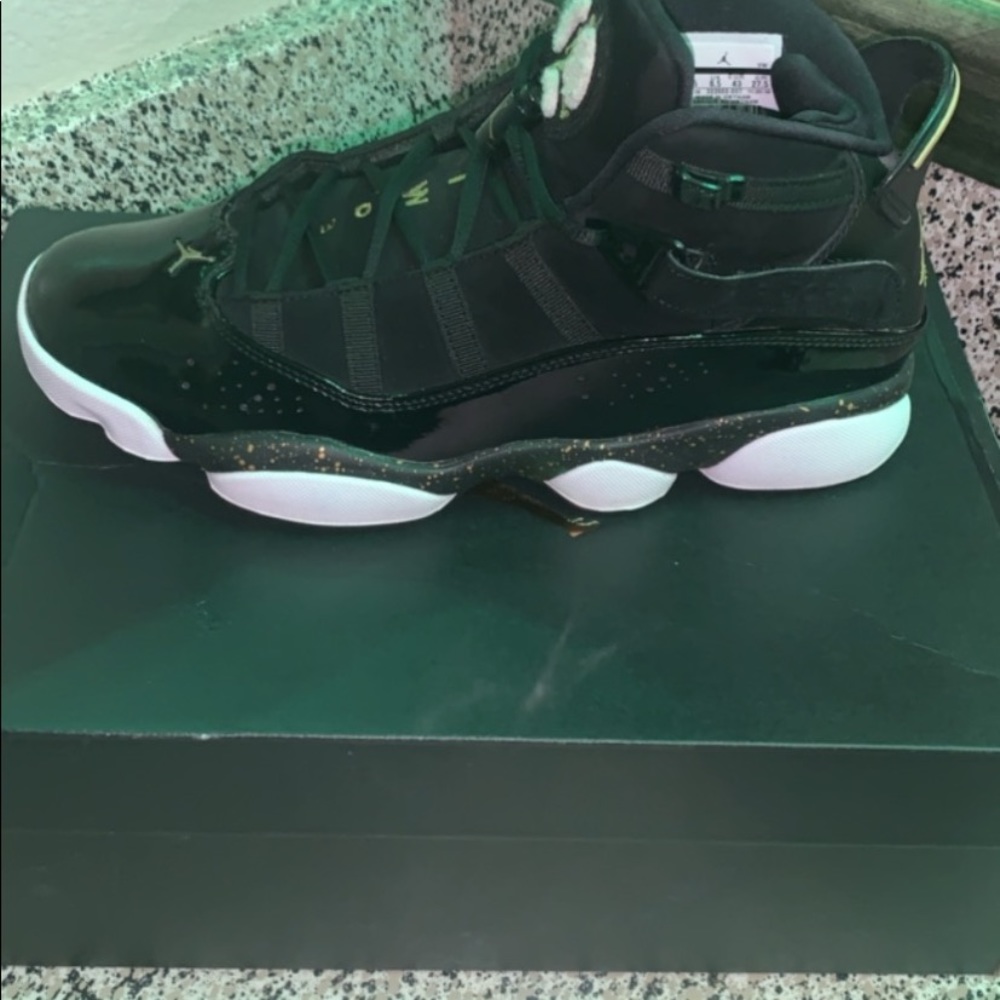 Jordan 6 Rings Black/ Metallic Gold-White 9/5 - Picture 3 of 4